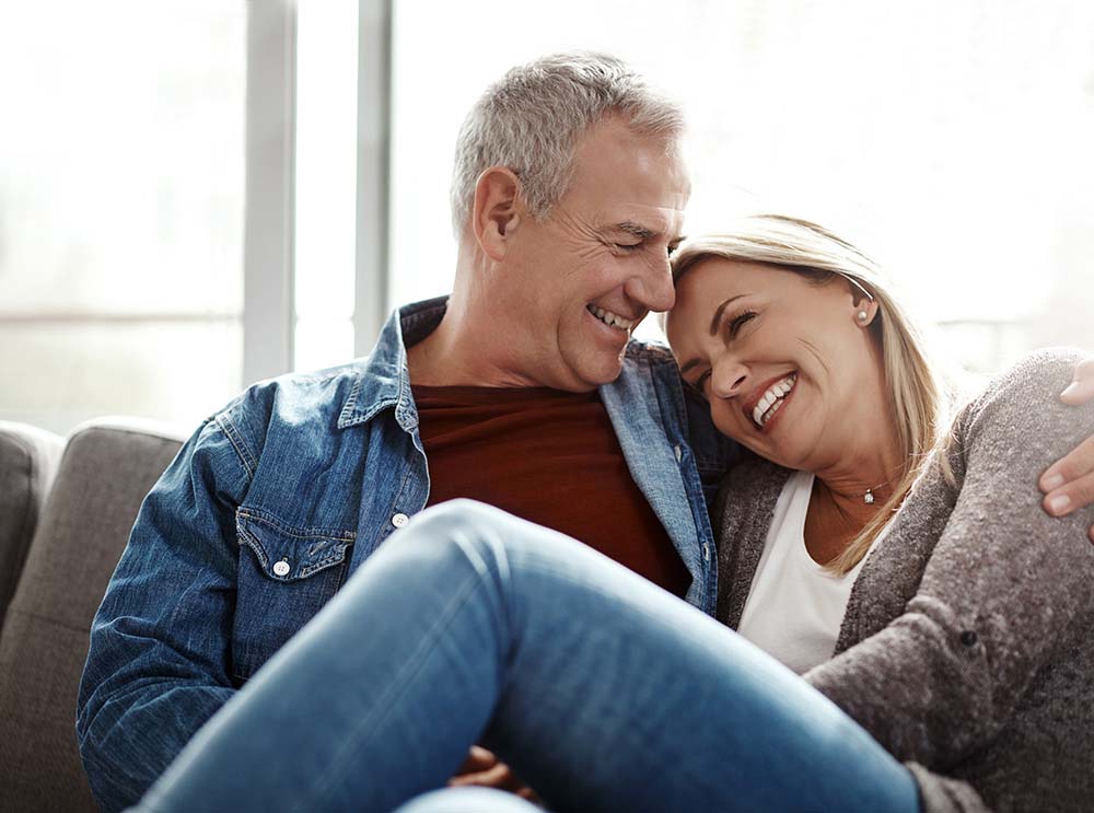 Добро пожаловать на сайт знакомств для людей старше 50 лет 'Over50SinglesMeet'